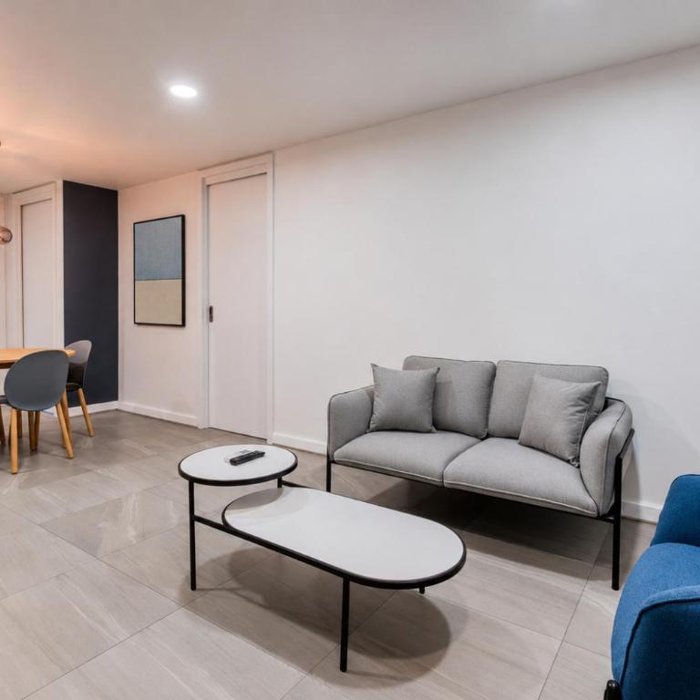 Comfort Suites Tijuana - 2 Queen Beds, 2 Bedroom Apartment, Balcony - 5