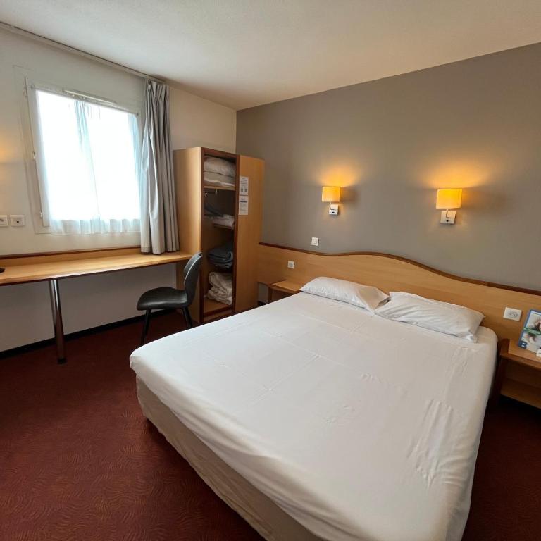 Brit Hotel Confort Montauban - Chambre Double Standard - 10