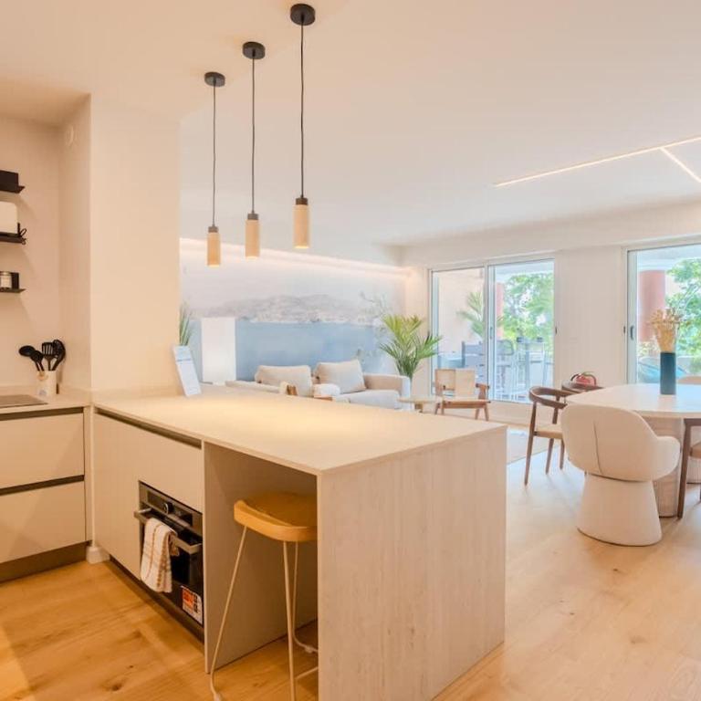 Blue Horizon - Elite Apartment 10 Min from the Sea - Appartement - 3