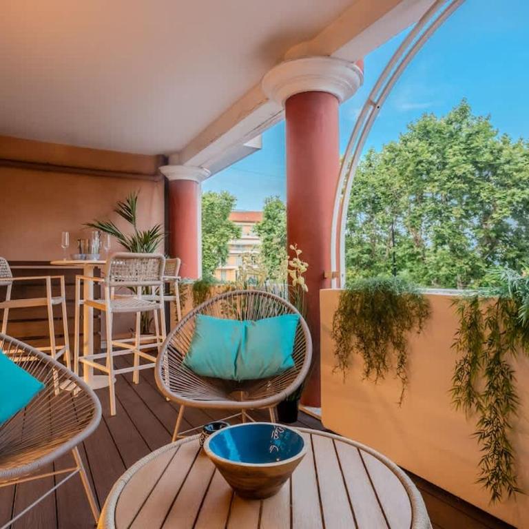 Blue Horizon - Elite Apartment 10 Min from the Sea - Appartement - 2