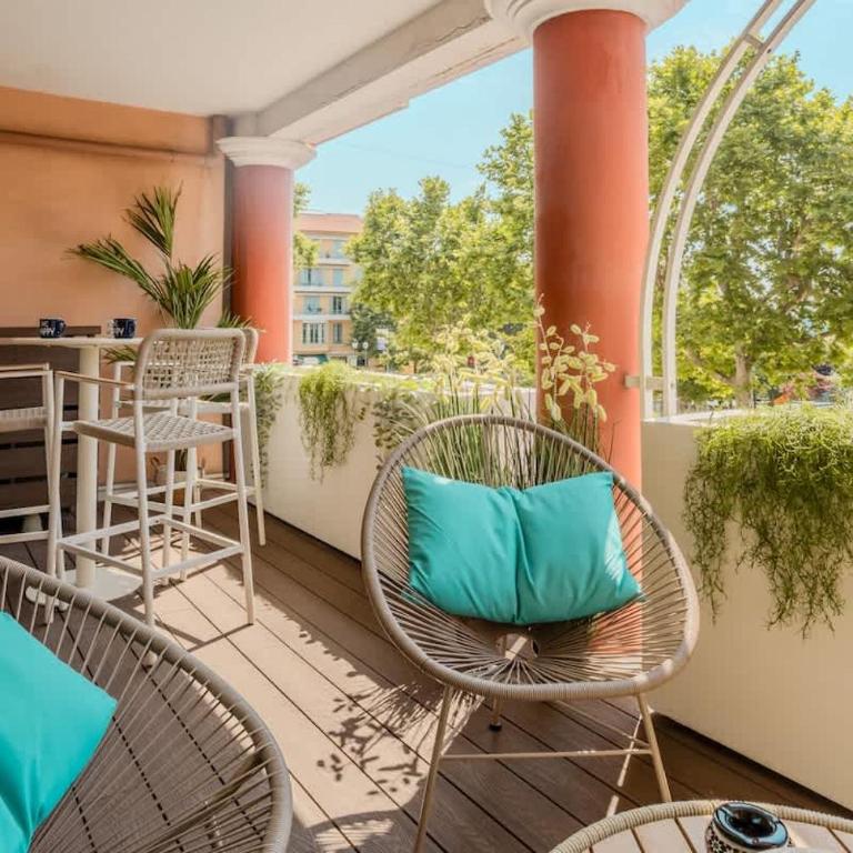 Blue Horizon - Elite Apartment 10 Min from the Sea - Appartement - 14