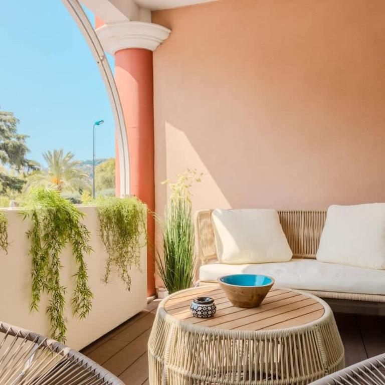 Blue Horizon - Elite Apartment 10 Min from the Sea - Appartement - 15