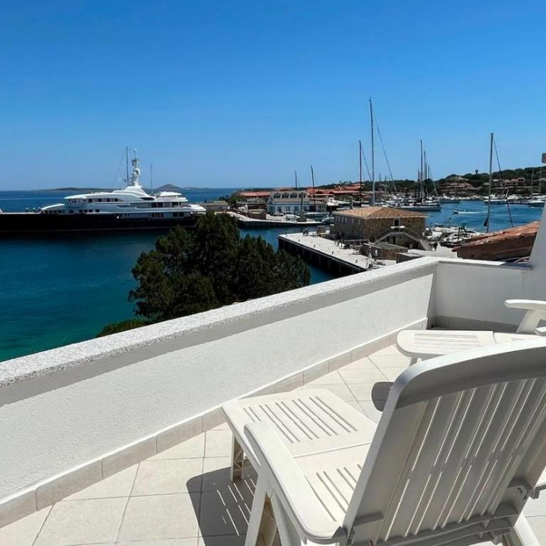 House On The Sea Porto Rotondo - Appartamento con 2 Camere da Letto, Balcone e Vista mare - 16