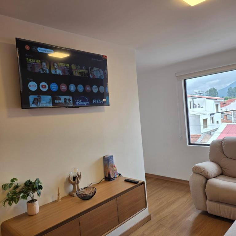 Suite Dúplex Tipo Loft, 6 minutos Parque Calderon56 - One-Bedroom Apartment - 4