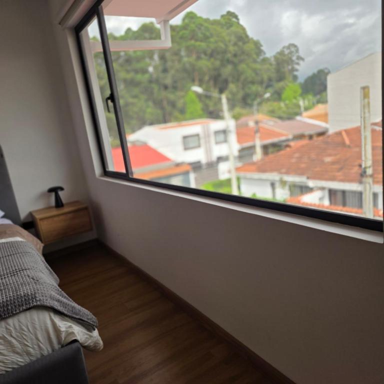 Suite Dúplex Tipo Loft, 6 minutos Parque Calderon56 - One-Bedroom Apartment - 8