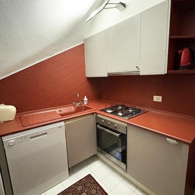 Castiglione numero uno - One-Bedroom Apartment - 15