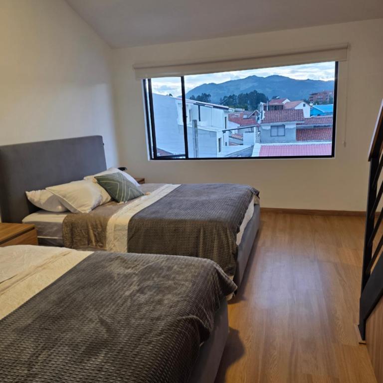 Suite Dúplex Tipo Loft, 6 minutos Parque Calderon56 - One-Bedroom Apartment - 47
