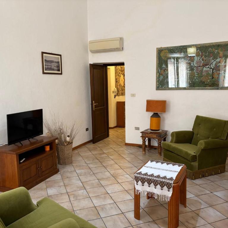 Residenza Italia 12 - One-Bedroom Apartment - 3