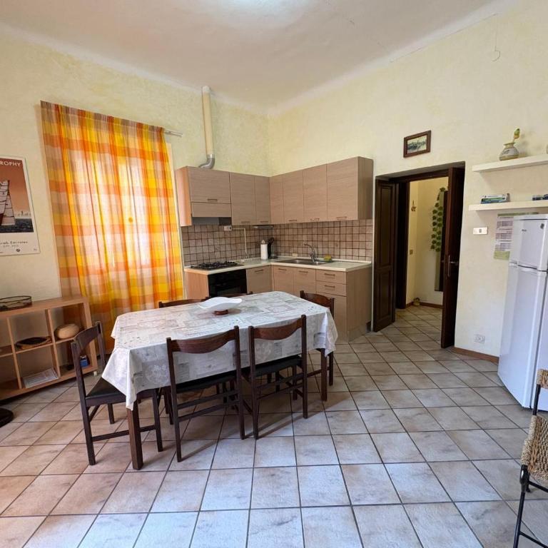 Residenza Italia 12 - One-Bedroom Apartment - 8