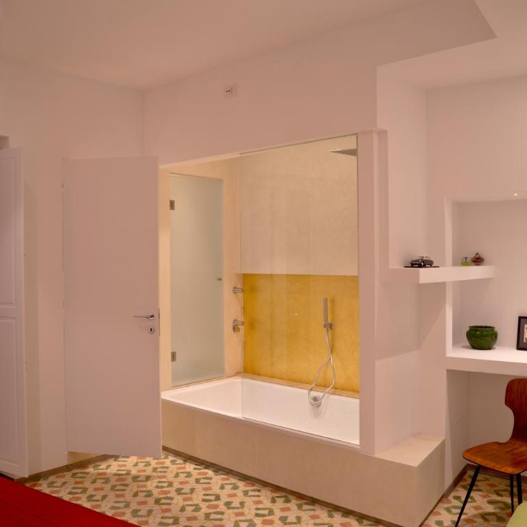 Limen Matera Guesthouse - Deluxe Double Room with Bath - 18