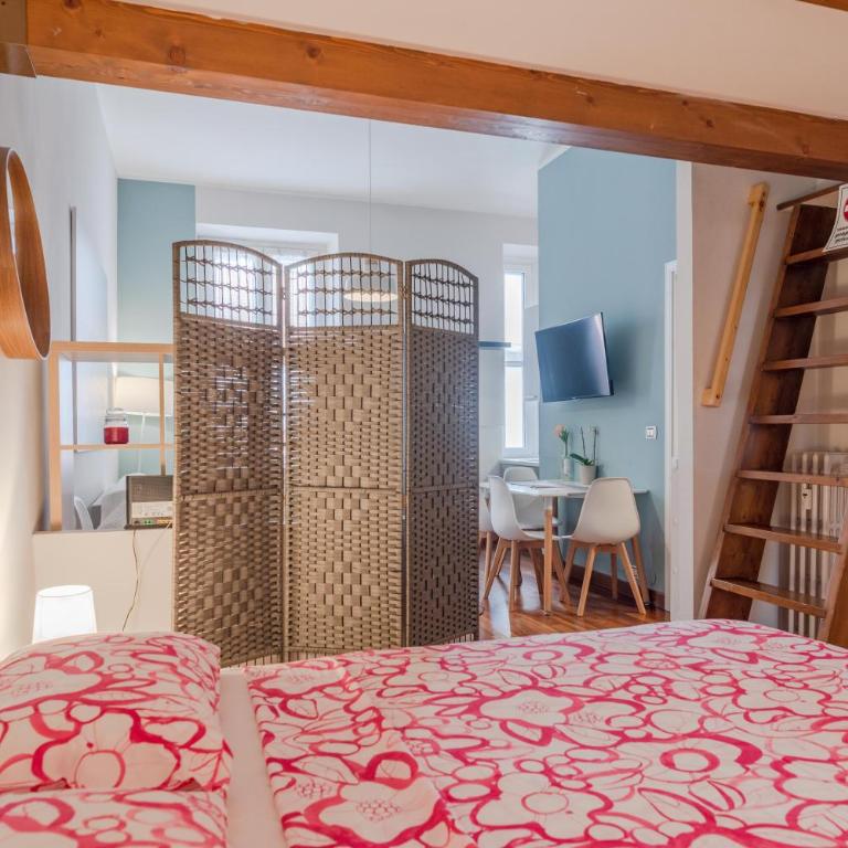 Casa Juliette - One-Bedroom Apartment - 14