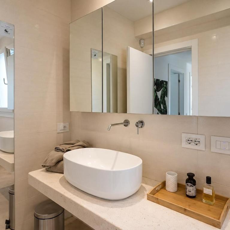 Guest house with pool & sea view, Casa Faro - Appartamento con 2 Camere da Letto - 13