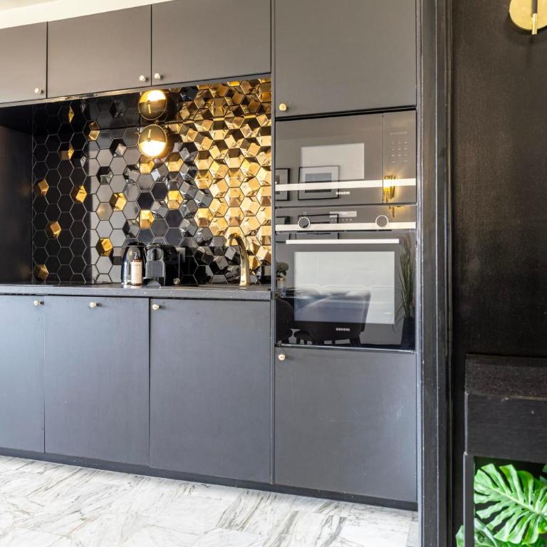 -CLR- Charming 3-Bedroom Apartment in the Heart of Cannes - Appartement - 5