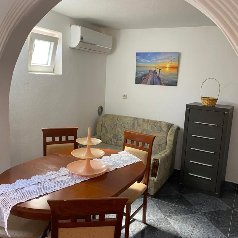Stone Villa - Apartman sa Terasom - 8
