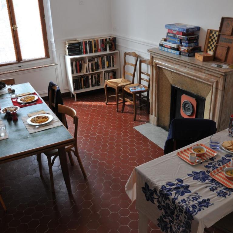 QG Marseille - Chambre Double avec Salle de Bains Privative - 6
