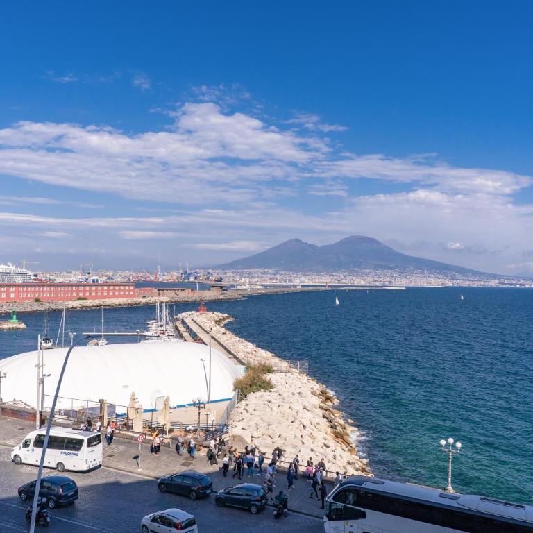 Sette Stelle Suites - Camera Queen con Vista Mare - 15