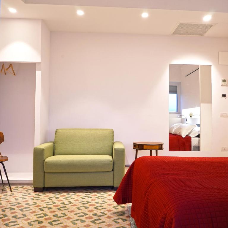 Limen Matera Guesthouse - Deluxe Double Room with Bath - 23