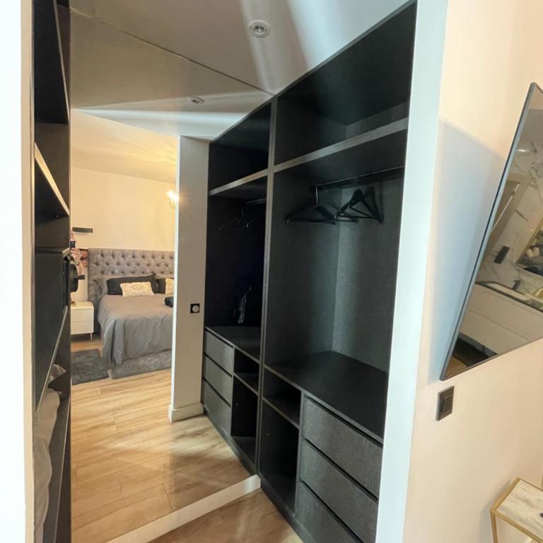 Apartamento en Puerto Banus con vista al puerto - Apartamento de 3 dormitorios - 7