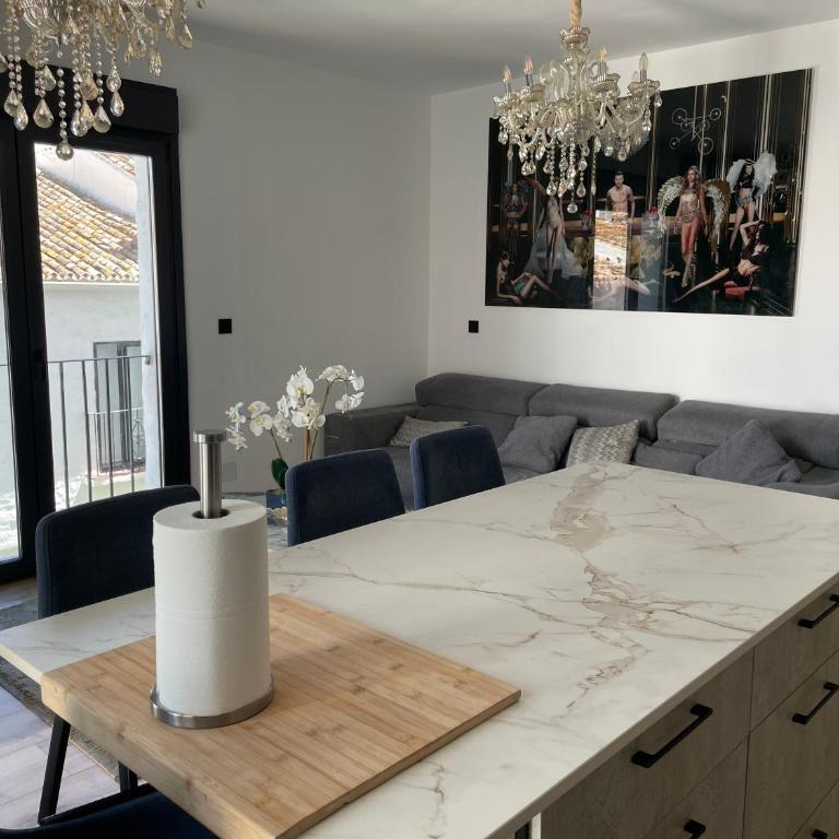 Apartamento en Puerto Banus con vista al puerto - Apartamento de 3 dormitorios - 9