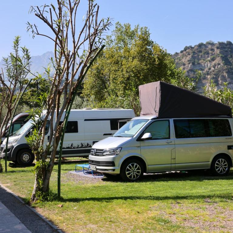 Camping Al Porto - Mini Glamping & Mobile Homes - Stellplatz - 3
