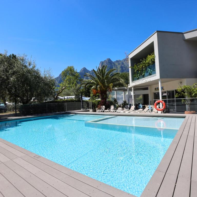 Camping Al Porto - Mini Glamping & Mobile Homes - Stellplatz - 2