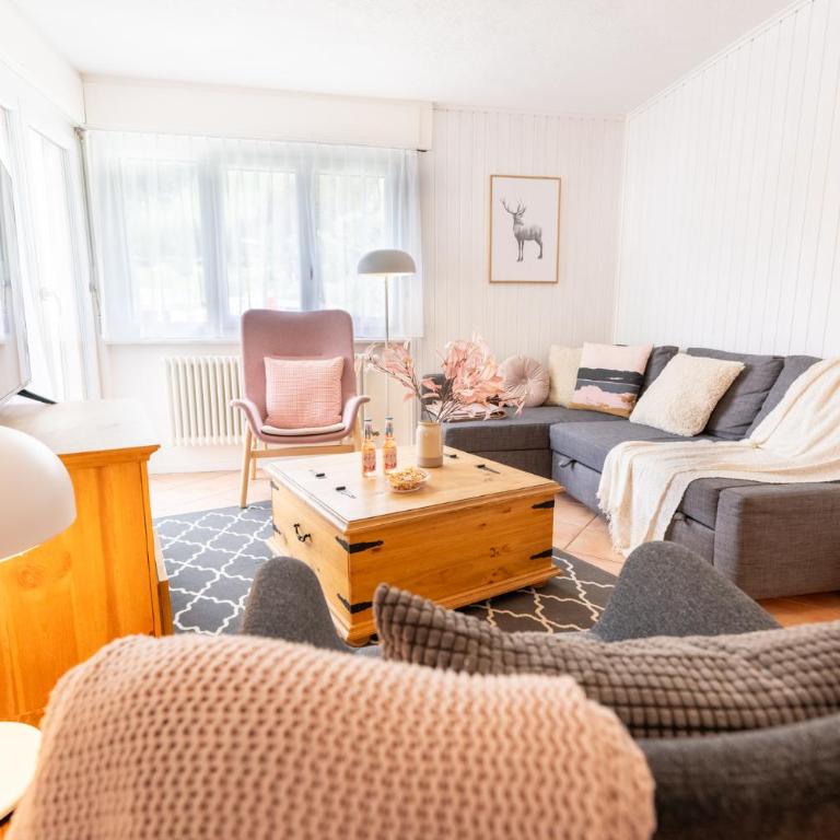 Appartement spacieux, Face aux télécabines - Two-Bedroom Deluxe Apartment with Balcony - 13