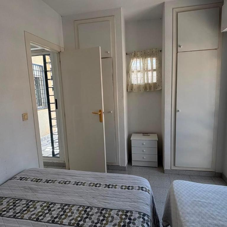 Hermoso Chalet cerca a la playa - Casa de 3 dormitorios - 36