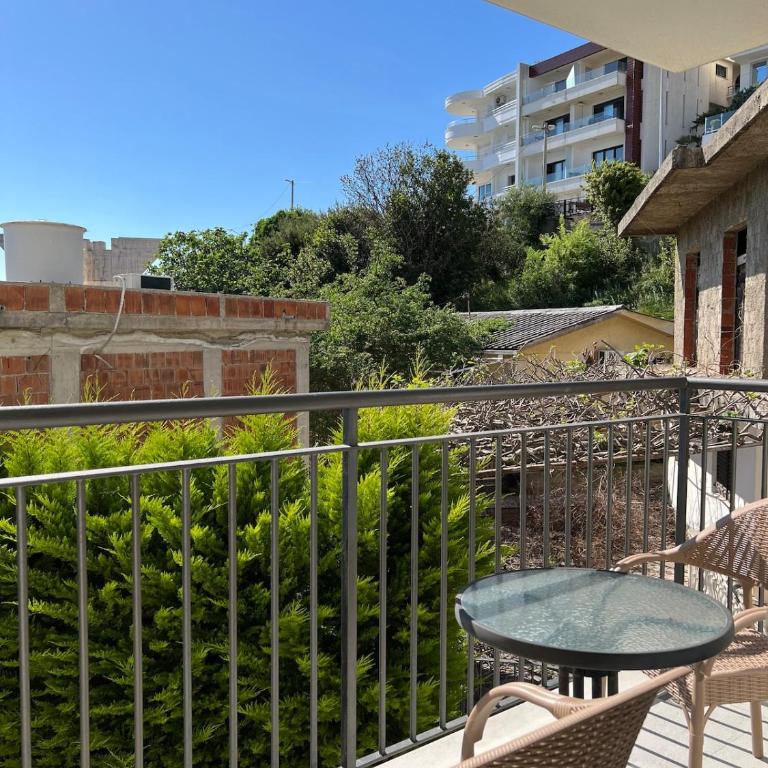 Studio Apartments near the Beach - Ulcinj, Montenegro - Apartment mit 1 Schlafzimmer und Balkon - 5