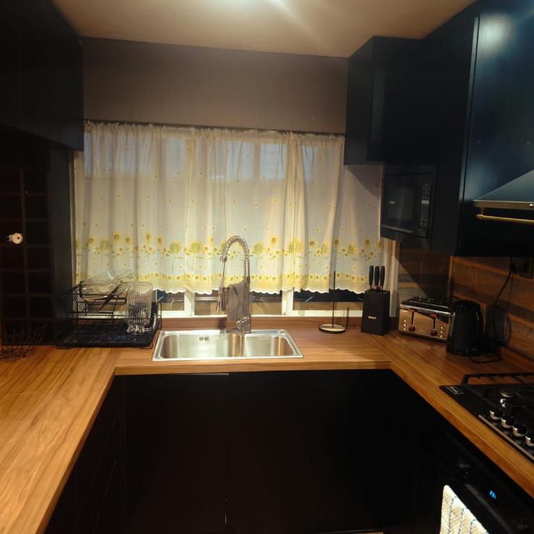 Mary y Luis - Two-Bedroom House - 13