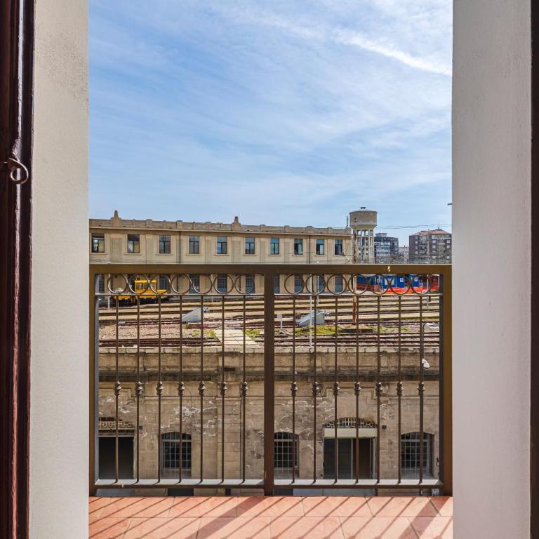 Sammartini 65 - Central station Milan - Camera Matrimoniale con Balcone - 16