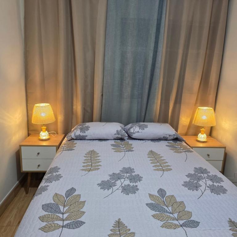 Acogedor y Céntrico - Three-Bedroom Apartment - 4