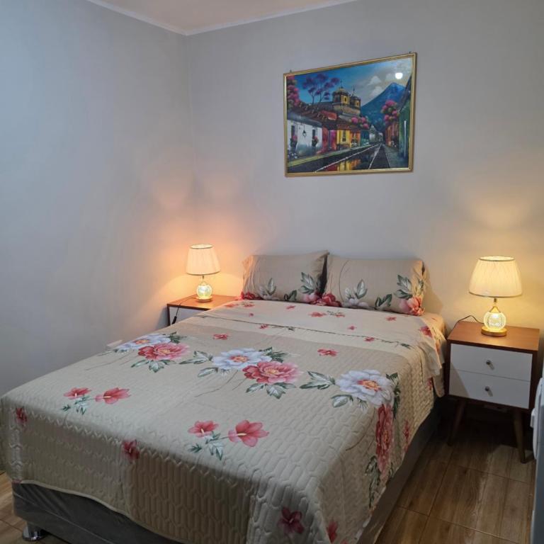 Acogedor y Céntrico - Three-Bedroom Apartment - 5