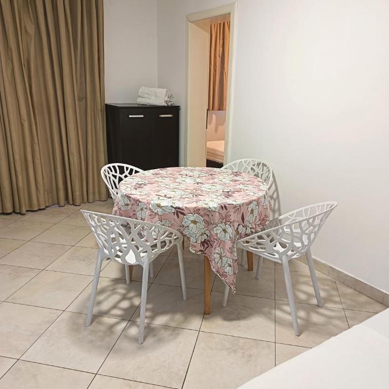 Budva Montenegro Apartments - Apartment mit 2 Schlafzimmern mit Balkon und Terrasse - 13
