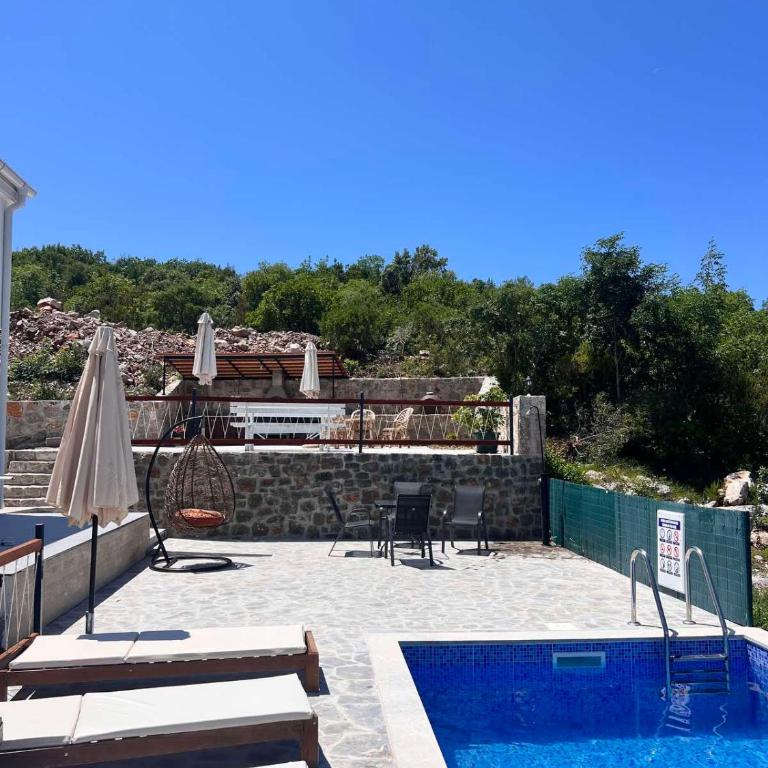 Villa Bubanja with shared pool - Apartman sa 2 Spavaće Sobe, Terasom i Pogledom na More - 53