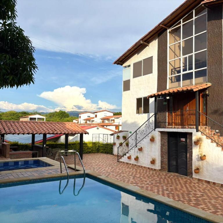 Hotel Resort Campestre Puerta Del Sol - San Gil - Villa Superior - 2