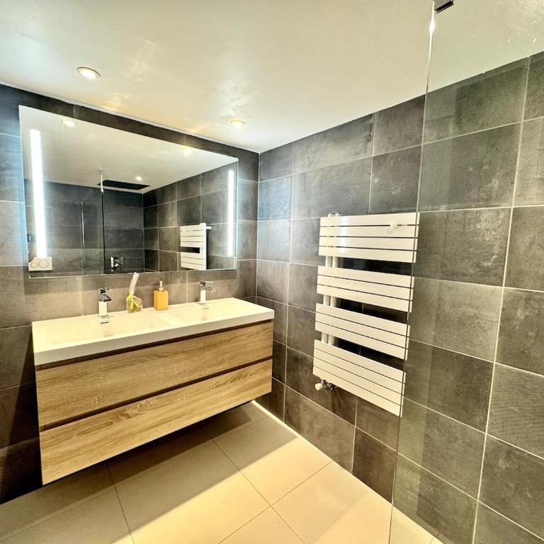 Luxury apartment in Briançon - Appartement 1 Chambre avec Balcon et Vue sur les Montagnes - 7