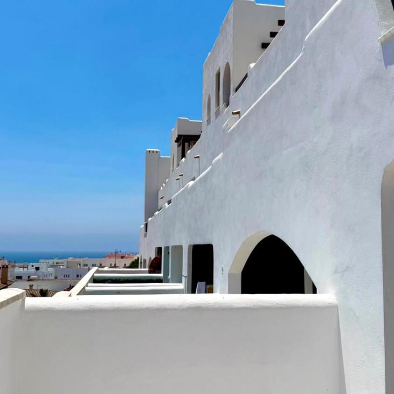 Casa Maui - Two-Bedroom Deluxe Apartment with Ocean View - 49