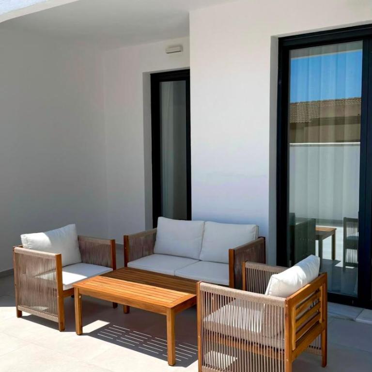 Casa Maui - Two-Bedroom Deluxe Apartment with Ocean View - 37