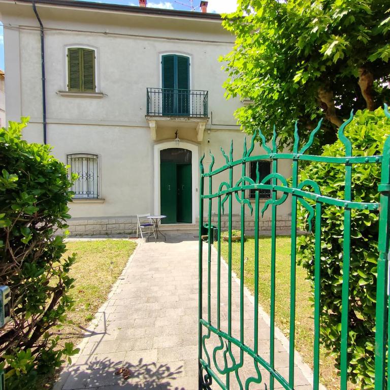Villa Santina - Casa Vacanze con 3 Camere da Letto - 1
