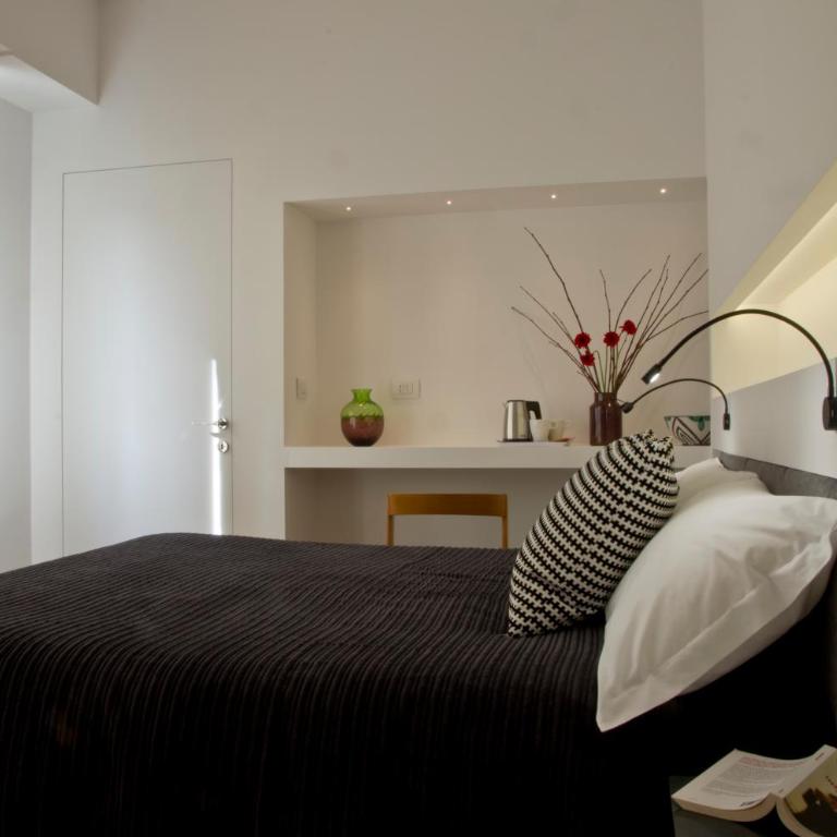 Limen Matera Guesthouse - Double Room with Balcony - 1
