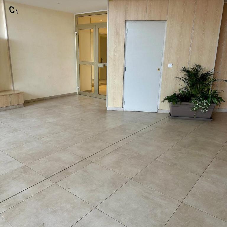 Charmant studio au Vieil Antibes - Plages à pied - Apartment mit 1 Schlafzimmer - 15