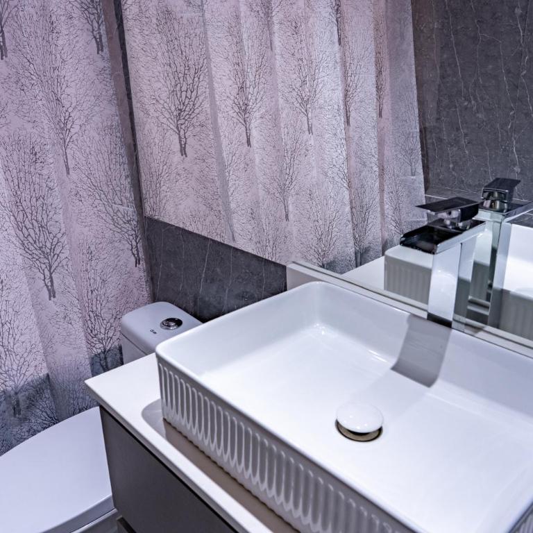 SS Exclusivo y Comodo Departamento en El Golf - Two-Bedroom Apartment - 12