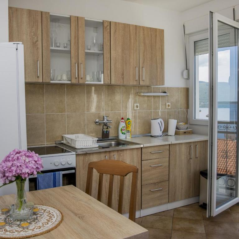 Lala - Apartment with Sea View - 6