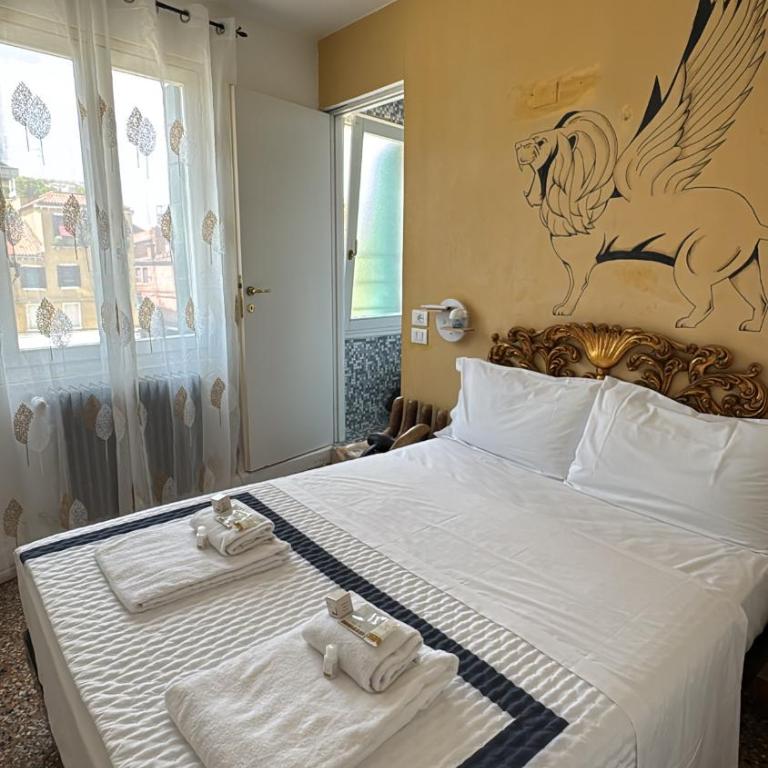 Experience Hotel Antico Capon - Double Room with Private Bathroom - 6