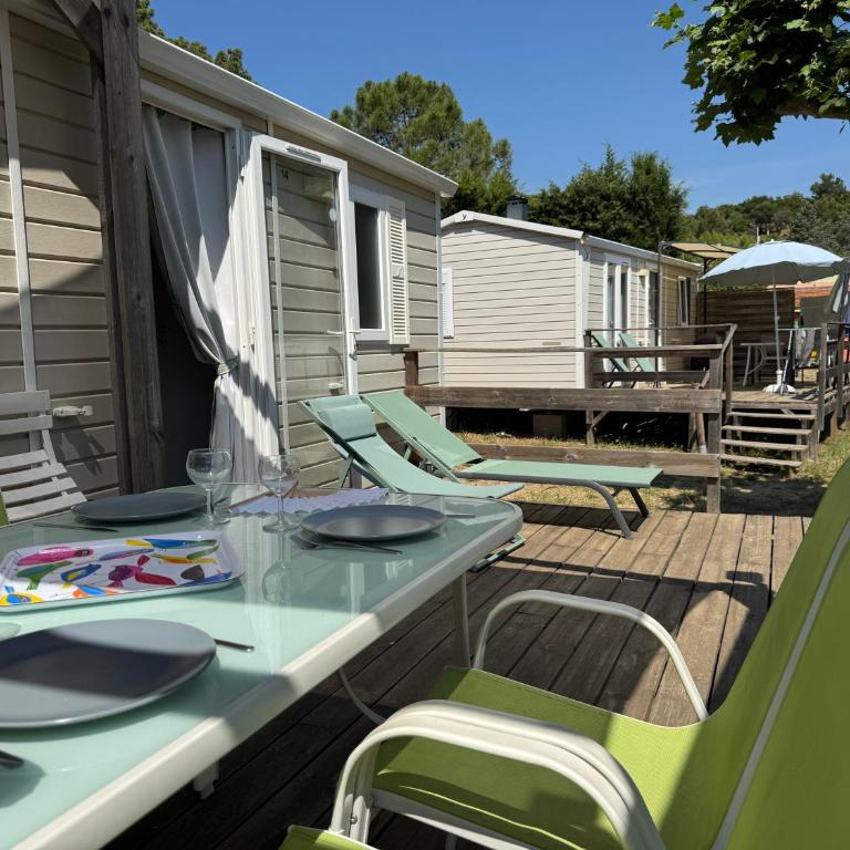 Camping les Lauriers Roses - Mobil home Opio – 4pers 2 ch - 24m² - Climatisation - 6