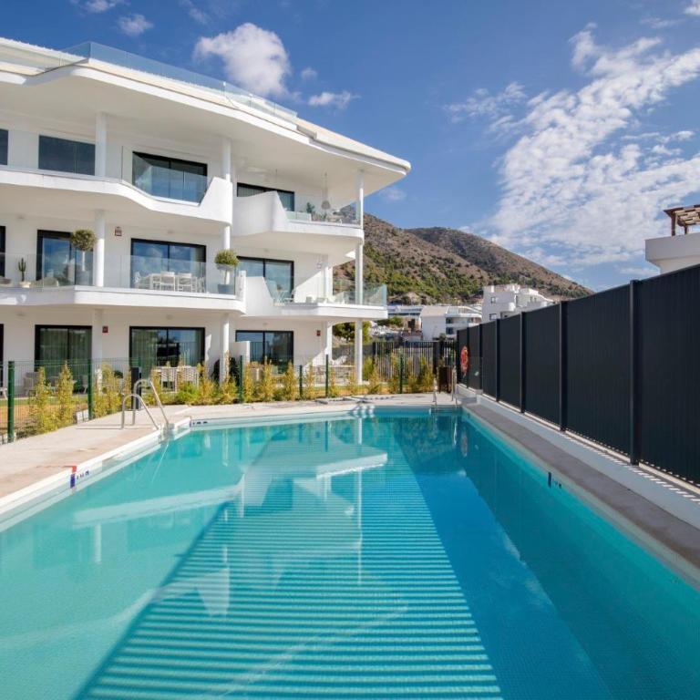 Higuerón - Luxury Apartment with Pool & Sea View in Las Lomas del Higuerón - Apartamento de 3 dormitorios - 4