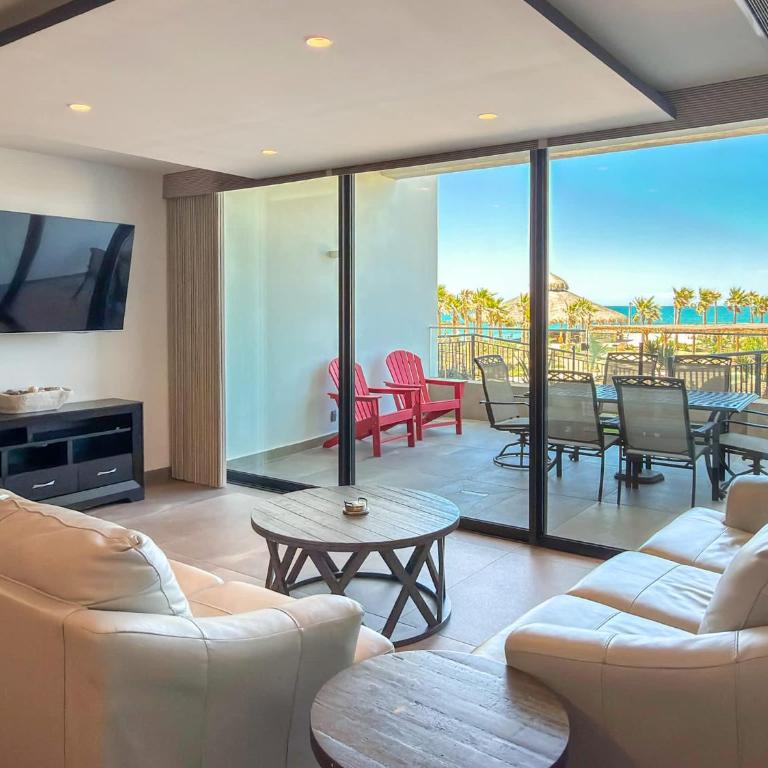 Ground Floor Modern Condo Steps to Beach & Pools - Apartamento - 28