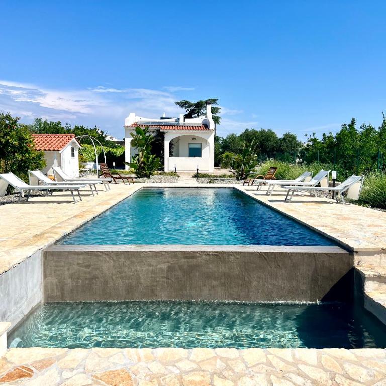 Ostuni Bloom - Panoramic Saltwater Pool & Trullo - Villa con 2 Camere da Letto - 5