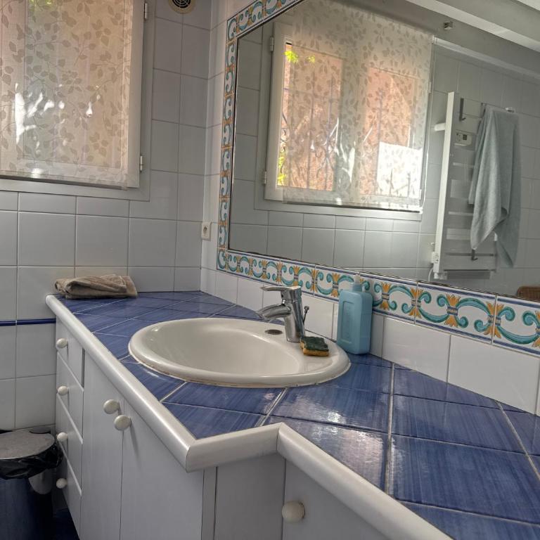 Camping les Lauriers Roses - Villa avec piscine privée - 2