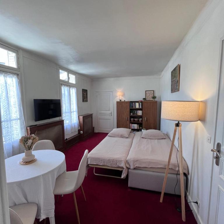 Paris 7th arrondissement - Champ de Mars, quiet, 4 guests - Two-Bedroom Apartment - 15